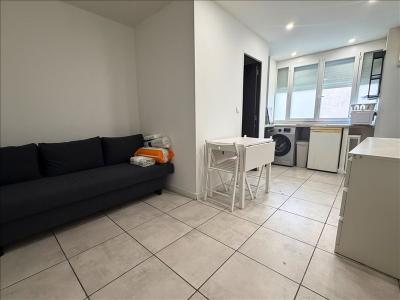 Location Appartement NIMES 30000