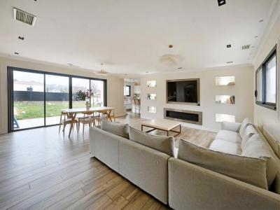 Vente Maison 5 pi�ces POULX 30320