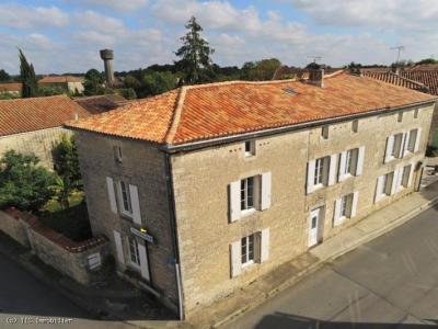 Vente Maison 7 pi�ces BRETTES 16240