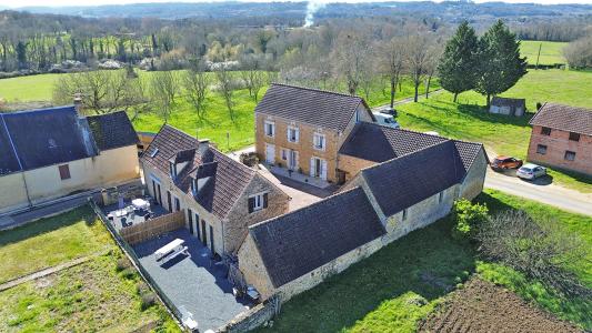 Vente Maison 12 pi�ces PRATS-DE-CARLUX 24370