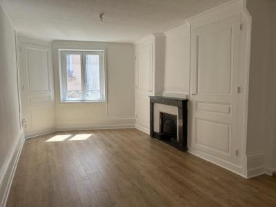 Location Appartement 2 pi�ces VILLEFRANCHE-SUR-SAONE 69400