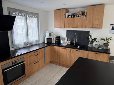 Vente Maison 5 pi�ces YZEURE 03400