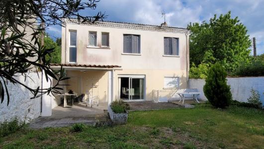 Vente Maison 7 pi�ces SAINT-JEAN-D'ANGELY 17400
