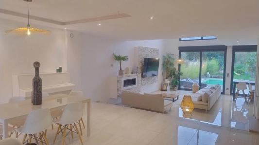 Vente Maison 11 pi�ces GROSLAY 95410