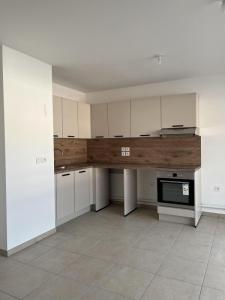 Location Appartement 2 pi�ces BOURGOIN-JALLIEU 38300