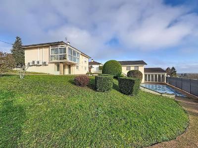 Vente Maison 8 pi�ces FLEURVILLE 71260