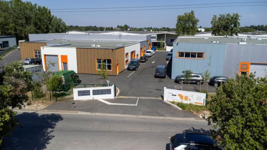 Location Commerce CARBON-BLANC 33560