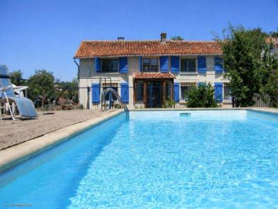 Vente Maison 6 pi�ces NANTEUIL-EN-VALLEE 16700