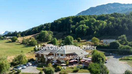 Vente Immeuble MONTCLAR 04140