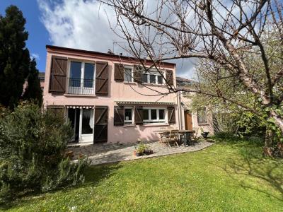 Vente Maison 9 pi�ces VILLEPREUX 78450