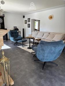 Vente Maison 8 pi�ces ANGOULEME 16000