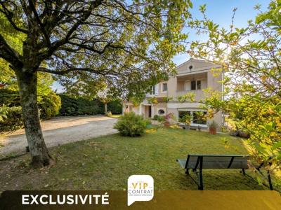 Vente Maison 5 pi�ces CHATEAUBERNARD 16100