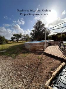 Vente Maison 7 pi�ces NALLIERS 85370