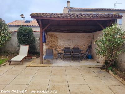 Vente Maison 5 pi�ces SAINT-COUTANT-LE-GRAND 17430