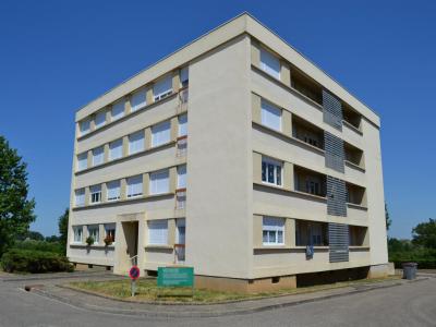 Location Appartement 3 pi�ces LURCY-LEVIS 03320