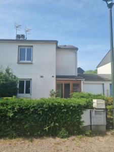 Vente Maison 4 pi�ces SAINT-AMAND-MONTROND 18200