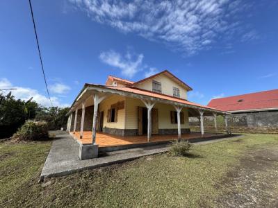 Vente Maison 5 pi�ces MORNE-ROUGE 97260