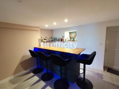 Vente Maison 7 pi�ces SAINTE-GEMME 17250