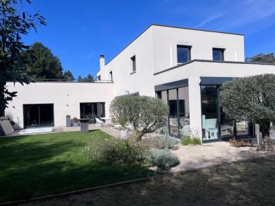 Vente Maison 5 pi�ces SAINT-JUST-SAINT-RAMBERT 42170