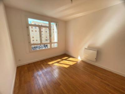 Location Appartement 4 pi�ces MARSEILLE-2EME-ARRONDISSEMENT 13002
