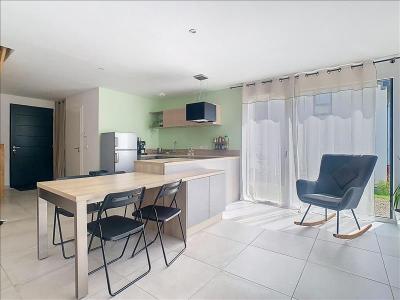 Location Maison 4 pi�ces SAINT-PIERRE-EN-FAUCIGNY 74800