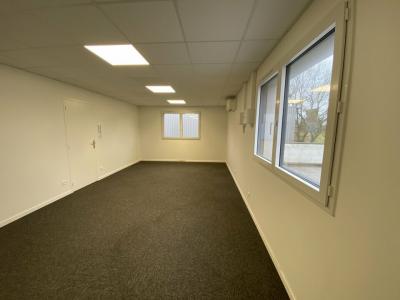 Location Bureau POMPIGNAC 33370