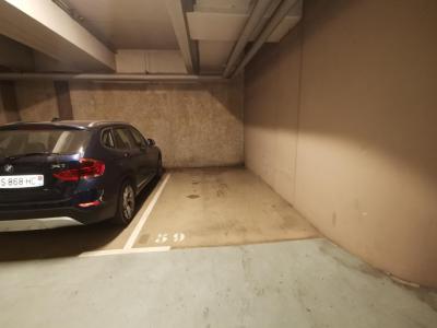 Location Parking AVIGNON 84000