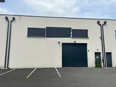 Location Commerce MONTUSSAN 33450