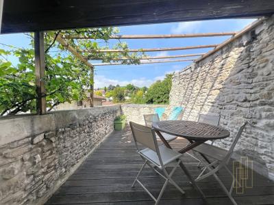 Vente Maison 6 pi�ces LUCENAY 69480