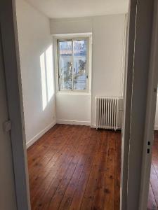 Location Appartement 4 pi�ces BORDEAUX 33000