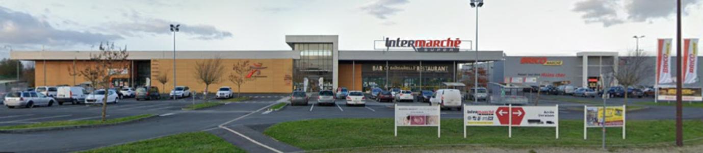 Location Local commercial MEHUN-SUR-YEVRE 18500