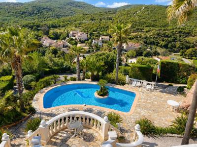 Vente Maison 7 pi�ces ISSAMBRES 83380