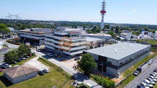 Location Commerce ARTIGUES-PRES-BORDEAUX 33370