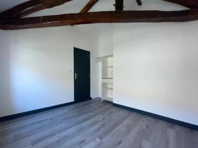 Location Appartement CARBONNE 31390