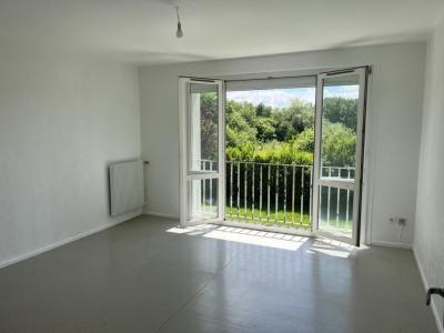 Location Appartement 6 pi�ces SAINT-LOUP-SUR-SEMOUSE 70800