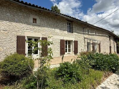 Vente Maison 4 pi�ces RUFFEC 16700