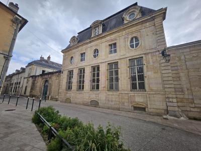 Vente Appartement 7 pi�ces DIJON 21000