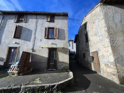 Location Maison 4 pi�ces PRAYOLS 09000
