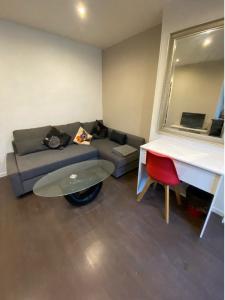 Location Appartement 2 pi�ces PARIS-17EME-ARRONDISSEMENT 75017