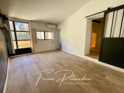 Vente Maison 9 pi�ces LAURIS 84360