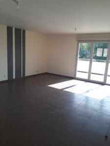 Location Appartement 3 pi�ces REPLONGES 01620