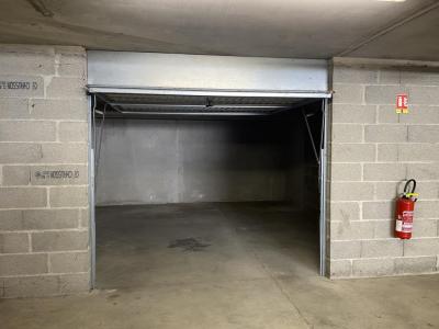 Location Parking CUGNAUX 31270