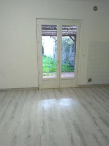 Location Maison 5 pi�ces SAINT-MAGNE 33125