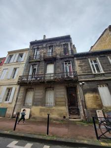 Location Appartement 4 pi�ces BORDEAUX 33000