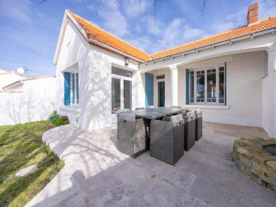 Vente Maison 5 pi�ces EPINE 85740