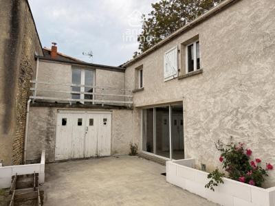 Vente Maison 5 pi�ces MAILLE 86190