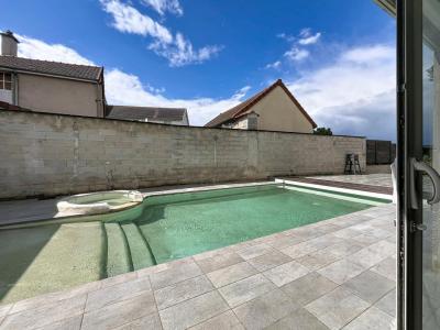 Vente Maison 8 pi�ces MOSLINS 51200