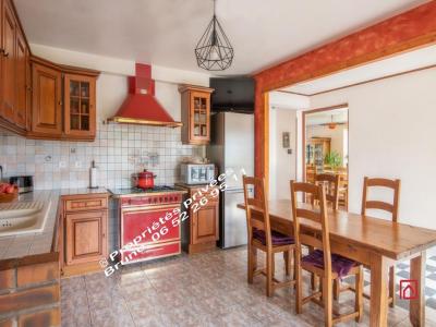 Vente Maison 7 pi�ces MONTAZELS 11190