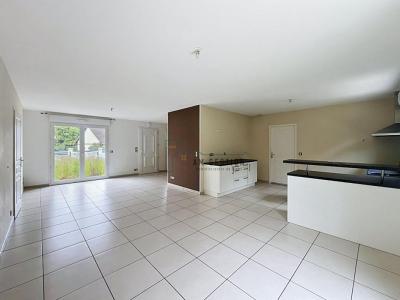 Location Maison 5 pi�ces COUZEIX 87270