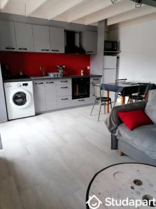 Location Maison 2 pi�ces BALLAN-MIRE 37510